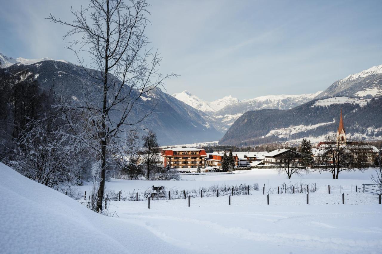 Hotel Reischach Brunico Luaran gambar
