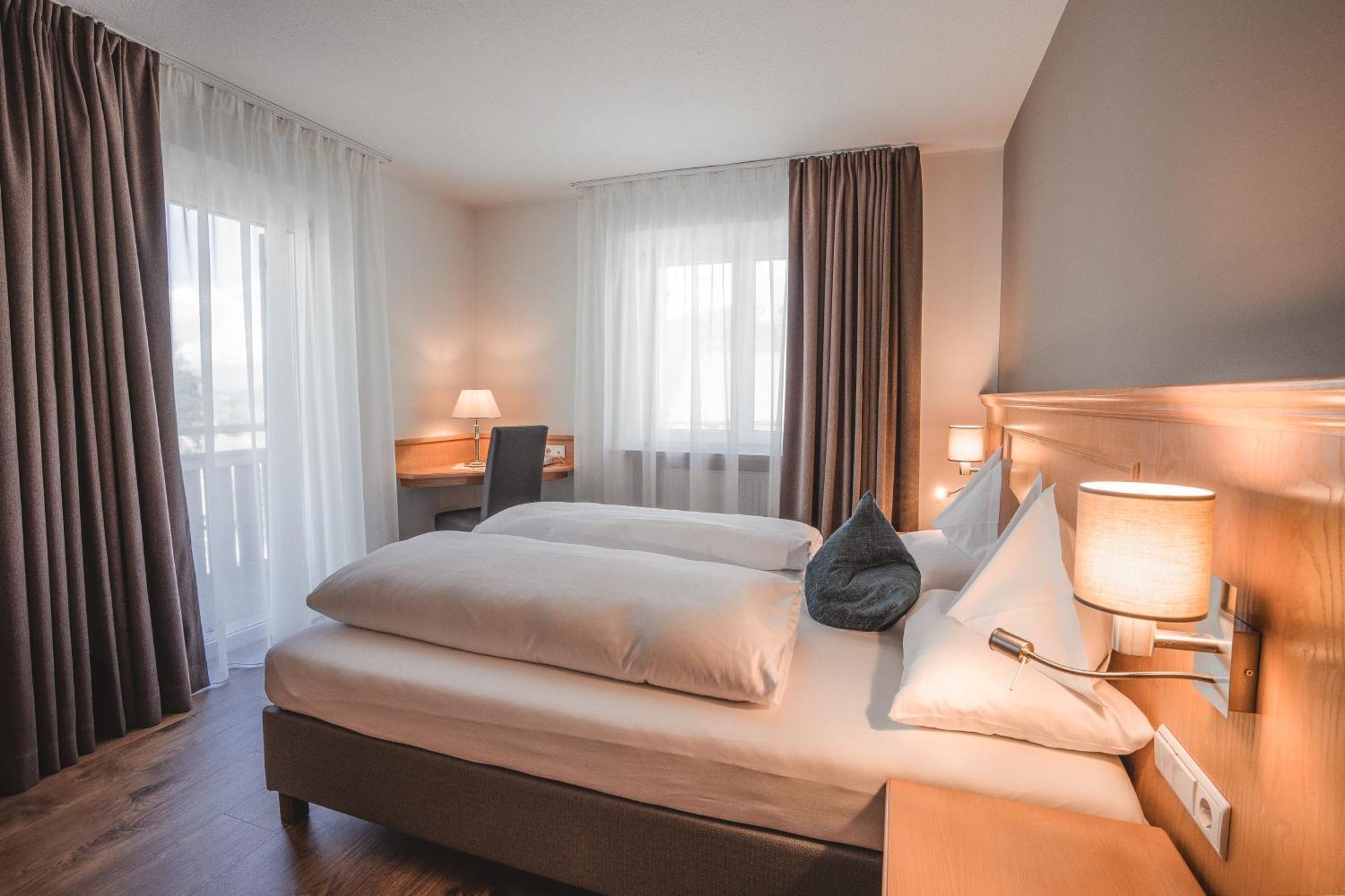 Hotel Reischach Brunico Luaran gambar