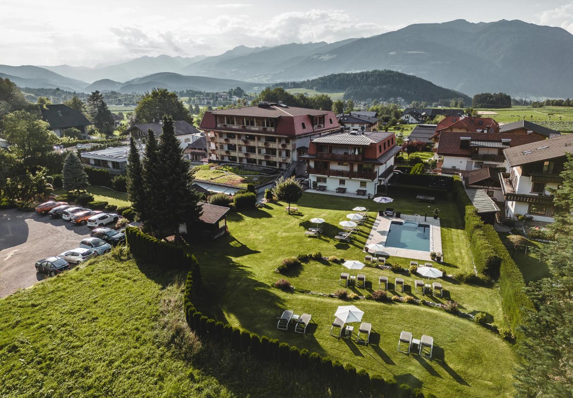 Hotel Reischach Brunico Luaran gambar