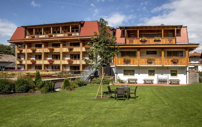 Hotel Reischach Brunico Luaran gambar