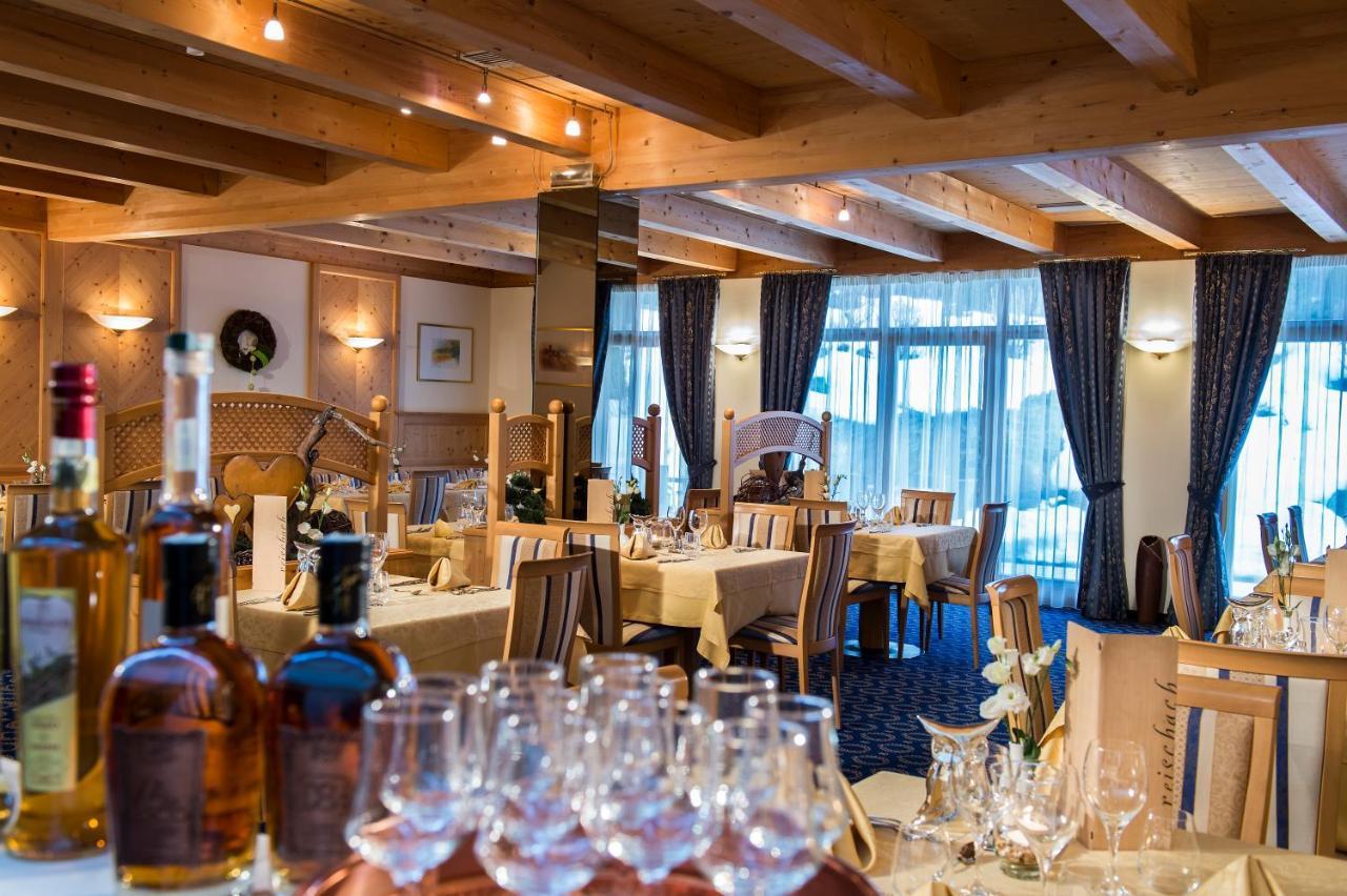 Hotel Reischach Brunico Luaran gambar