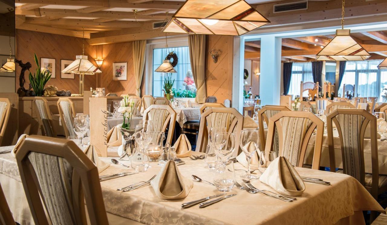 Hotel Reischach Brunico Luaran gambar