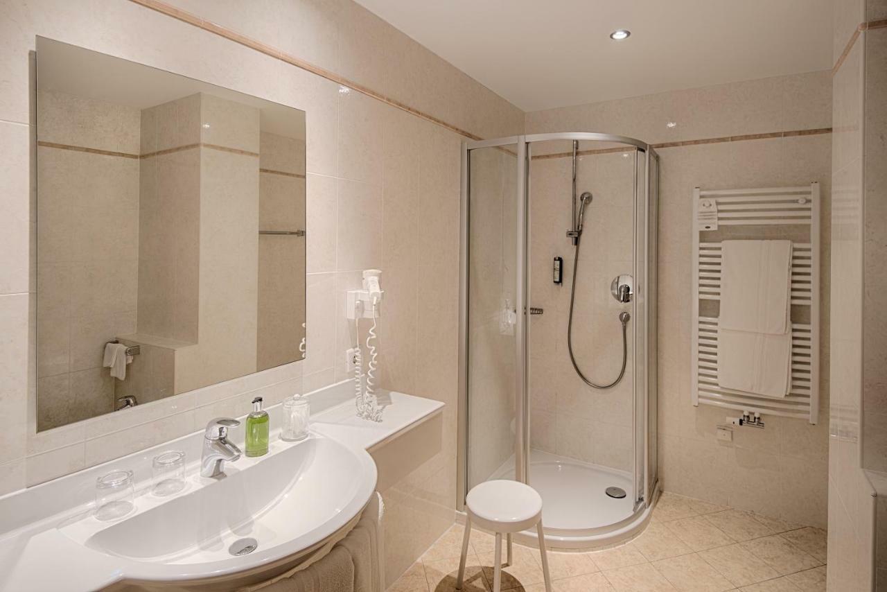 Hotel Reischach Brunico Luaran gambar